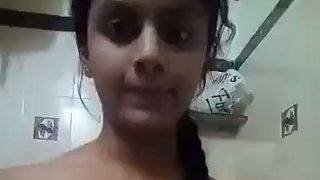 19 year hot girl records her nude sex for her bf
